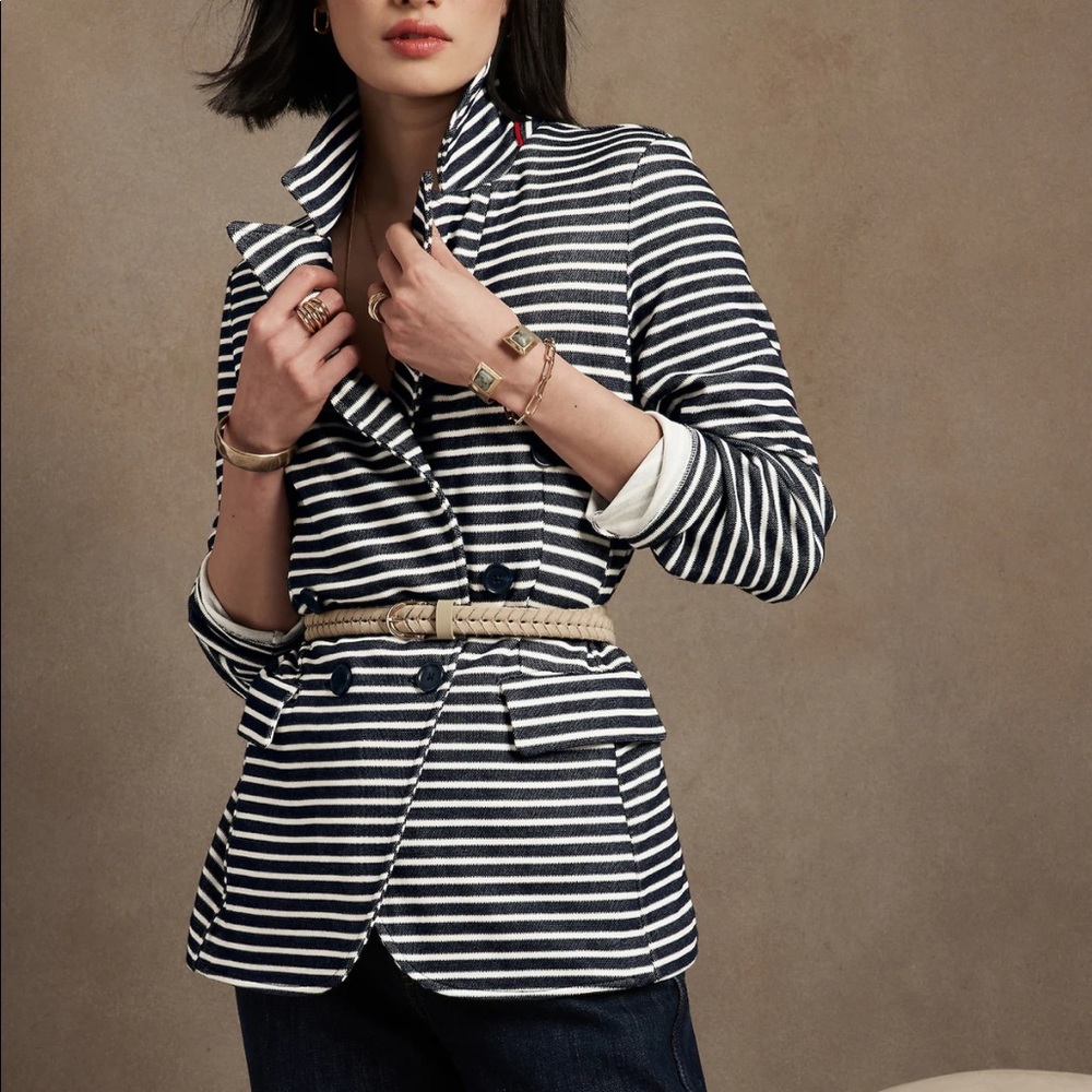 Banana Republic double breasted navy striped knit blazer (NWT, size Petite S)